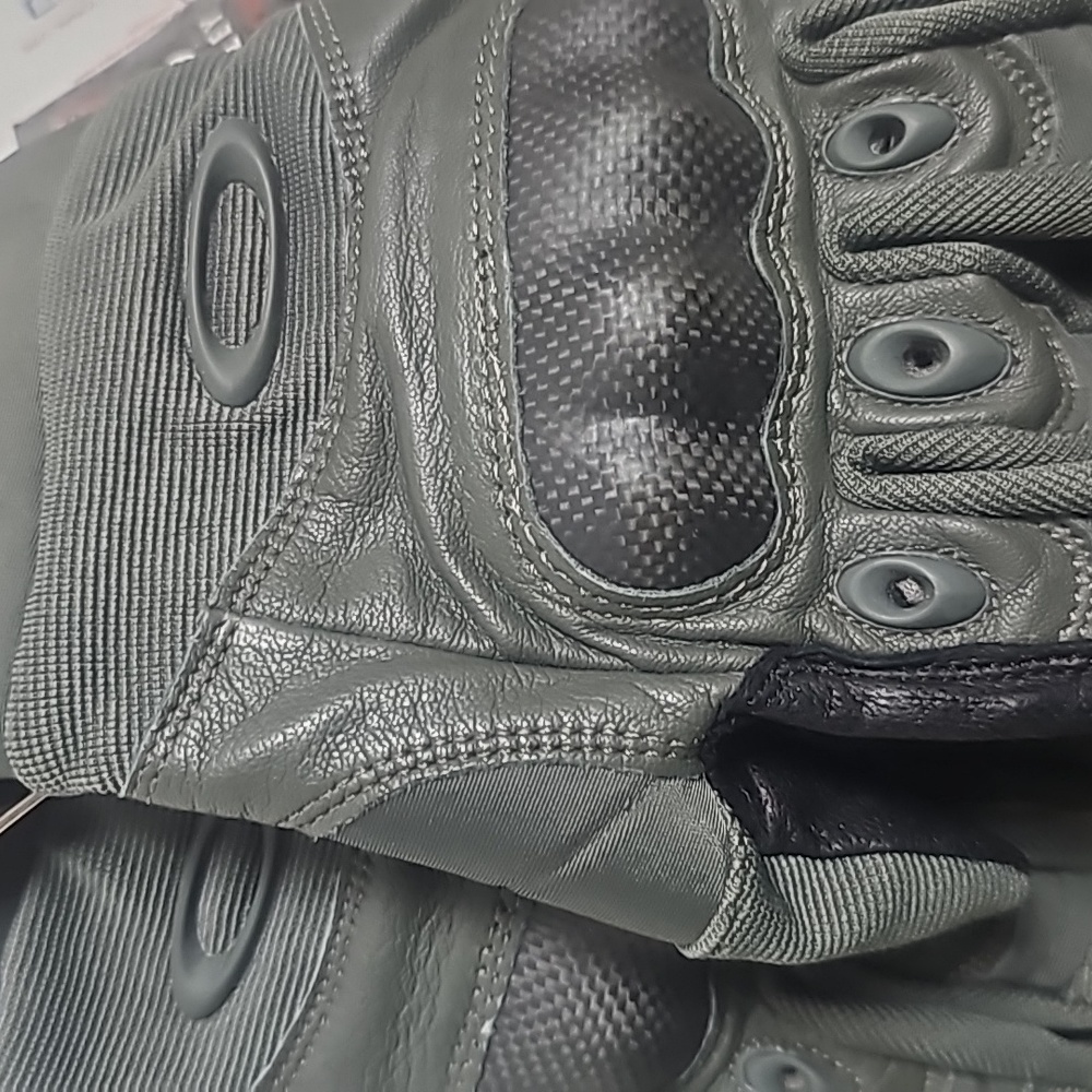Oakley Factory Pilot Glove Foilage Green - Picture 6 of 6